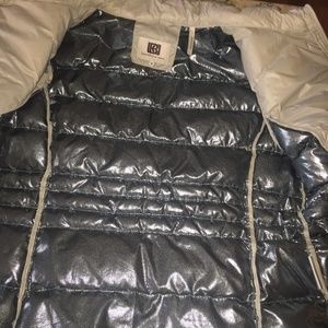 DONATING!  Laundry by Shelli Segal Puffer Coat